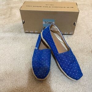 TOMS Classic Alpargata Imperial Blue Dot Chambray Rope Sole Slip On Shoes 8